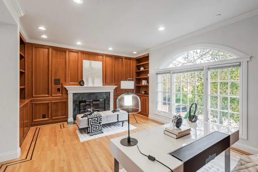 222 Oakley Avenue San Carlos, CA 94070