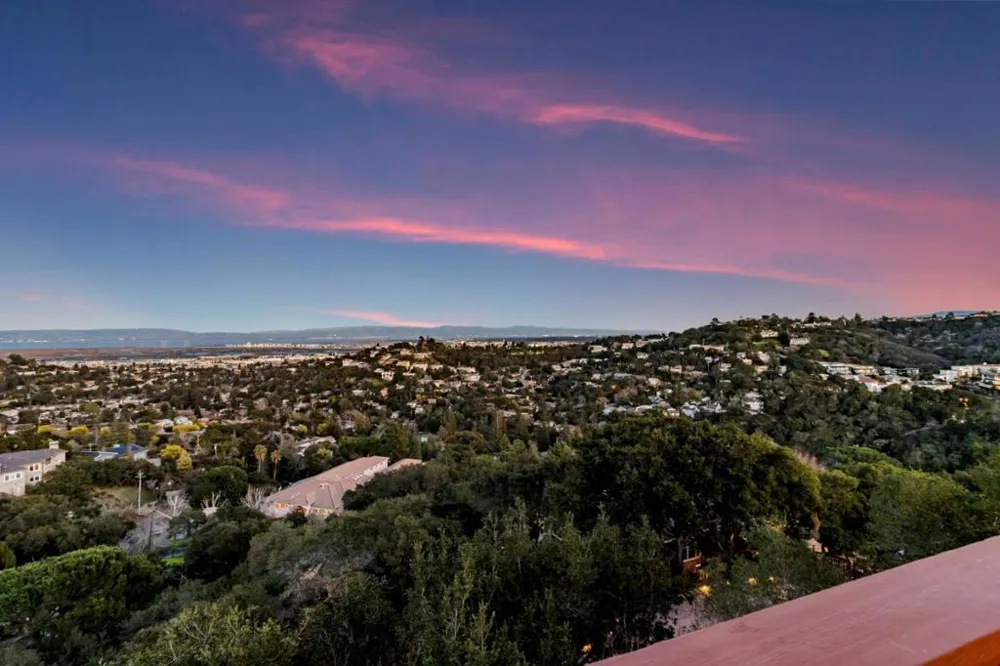 222 Oakley Avenue San Carlos, CA 94070