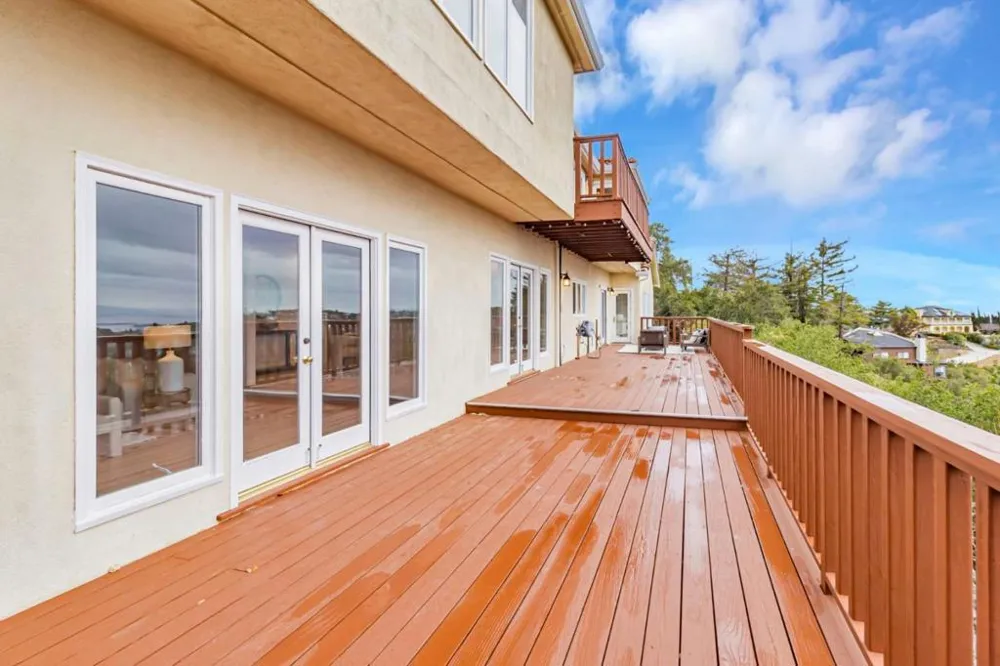 222 Oakley Avenue San Carlos, CA 94070