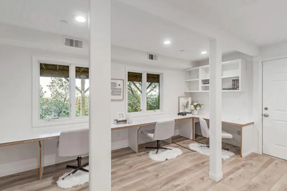 222 Oakley Avenue San Carlos, CA 94070