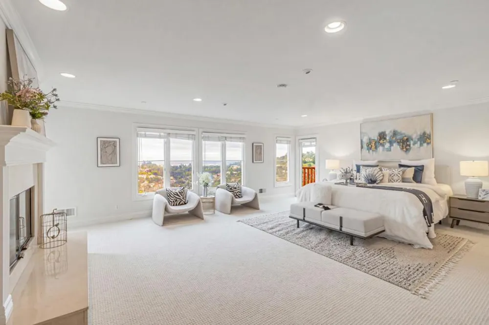 222 Oakley Avenue San Carlos, CA 94070
