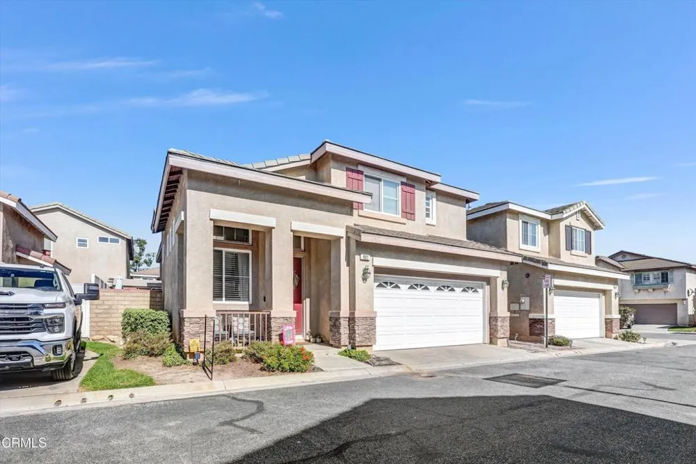 902 Paseo Brisas Lindas Oxnard, CA 93030
