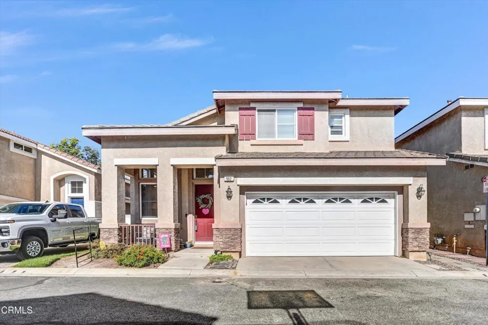902 Paseo Brisas Lindas Oxnard, CA 93030