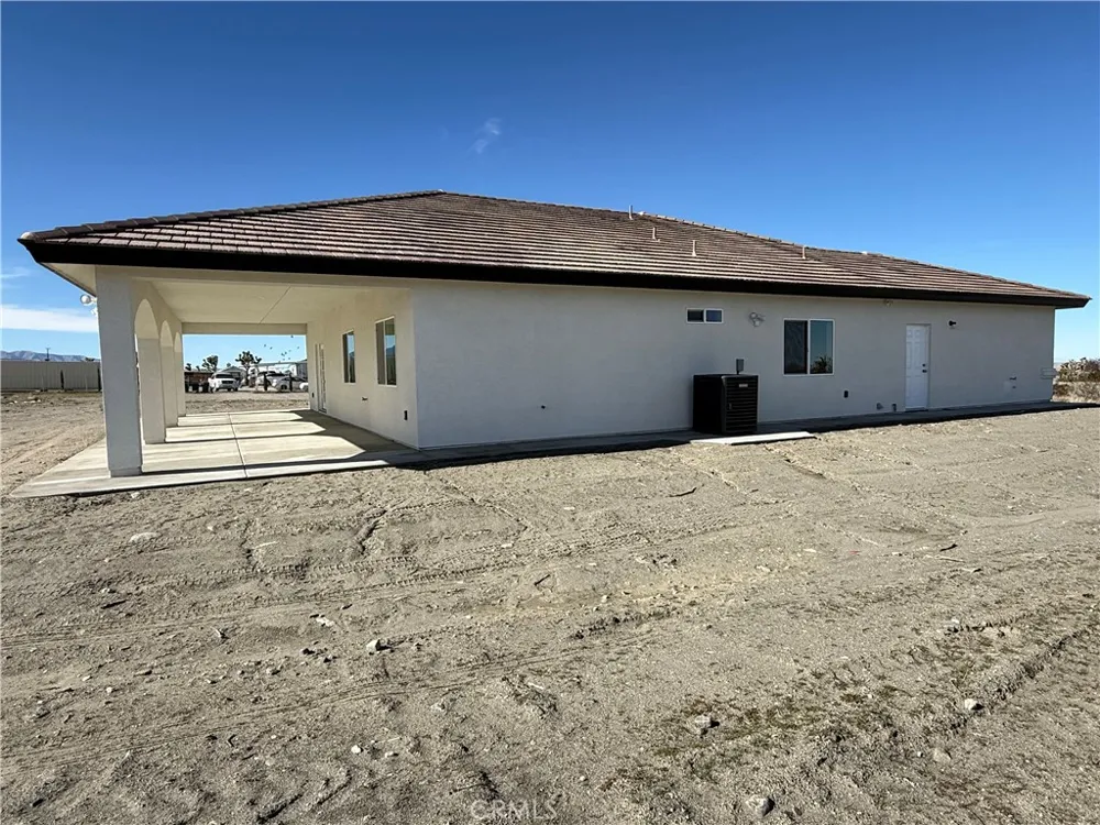 2115 Seville Pl. Pinon Hills, CA 92372