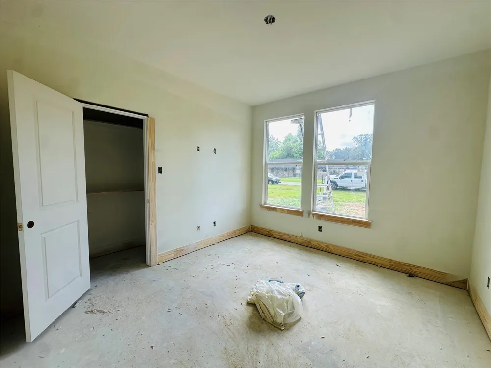 6610 Spencer Dr Jones Creek, TX 77541