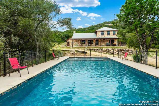 1539 River Road Concan, TX 78838