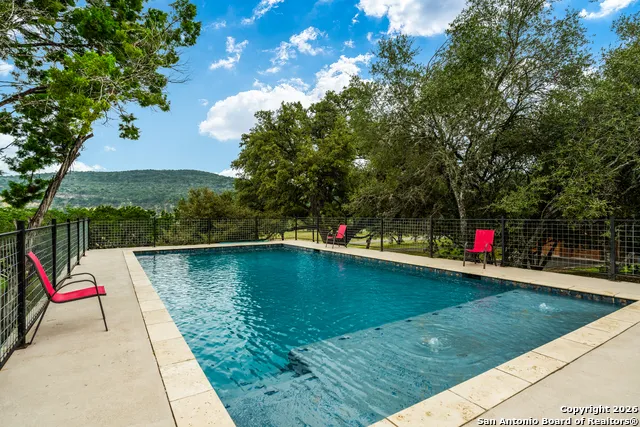 1539 River Road Concan, TX 78838