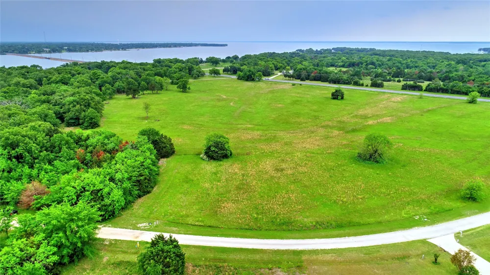 Center Drive Point, TX 75472