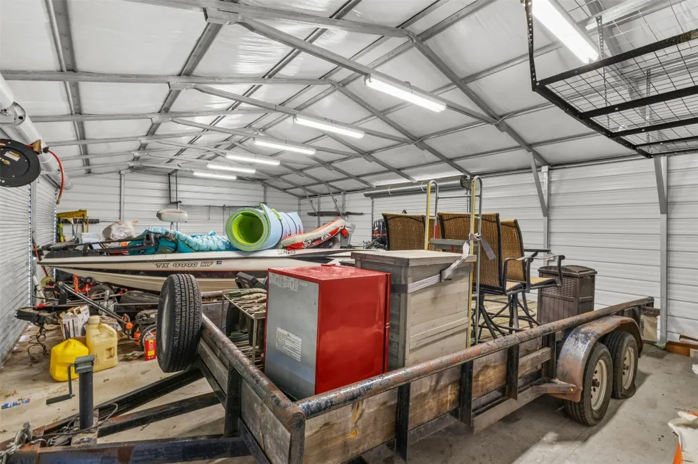 4919 County Road 416 Somerville, TX 77879