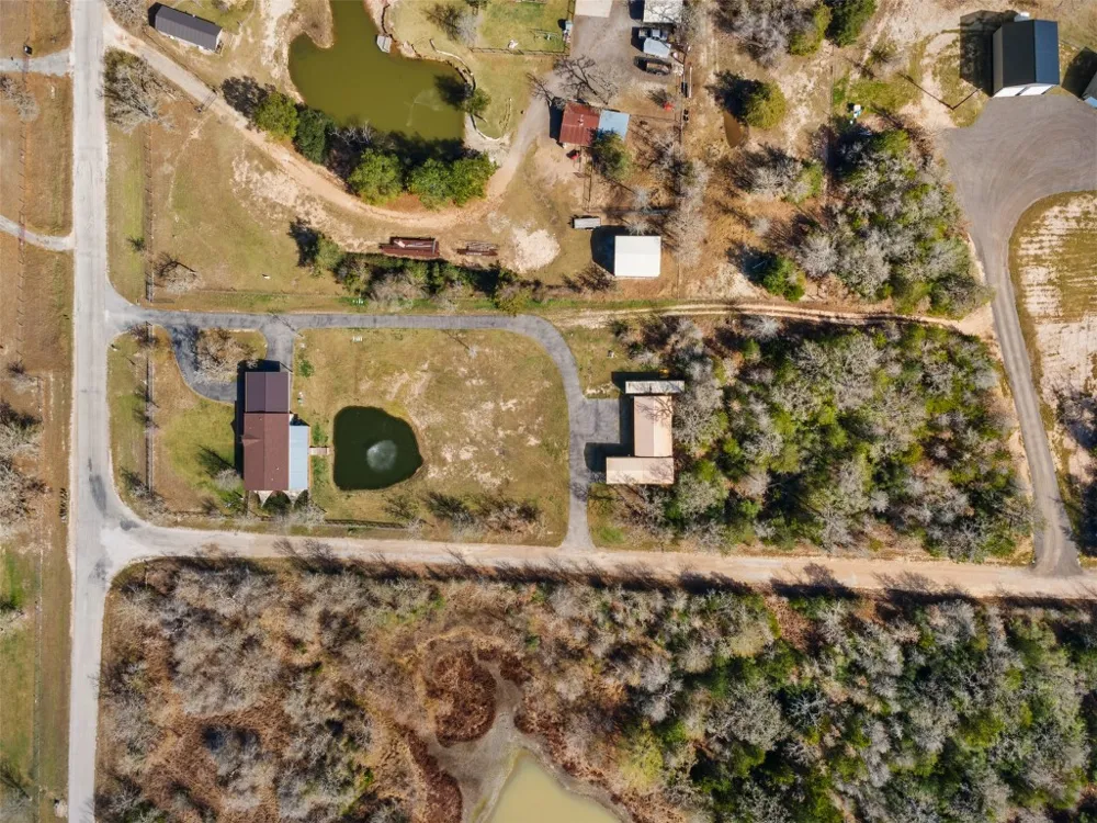 4919 County Road 416 Somerville, TX 77879