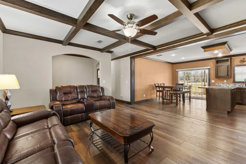 4919 County Road 416 Somerville, TX 77879
