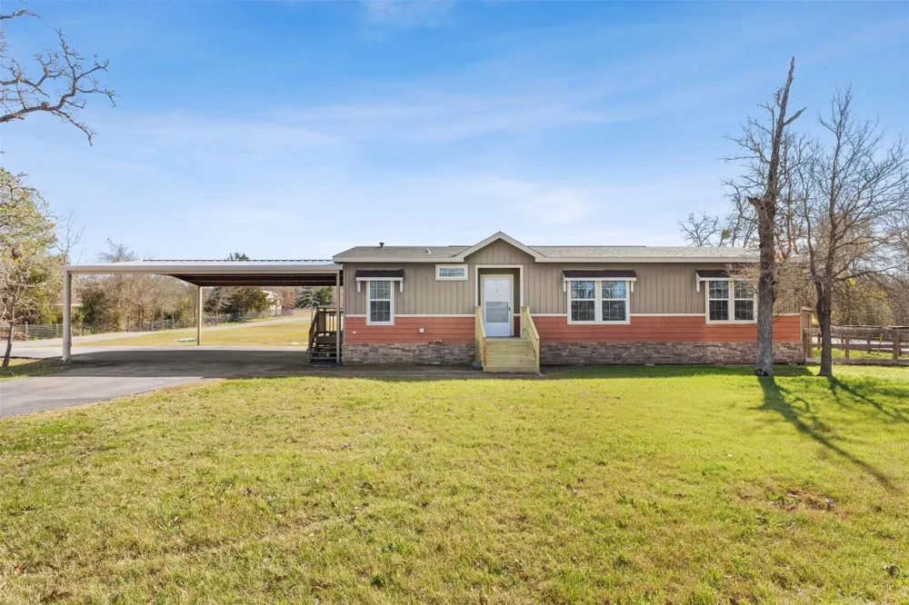4919 County Road 416 Somerville, TX 77879
