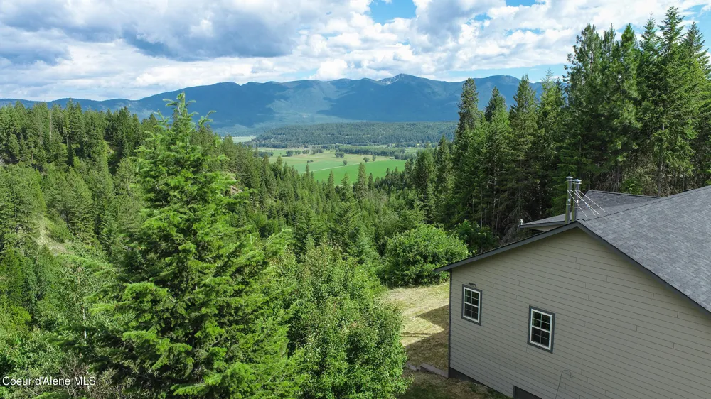 1588 Sunrise Road Bonners Ferry, ID 83805