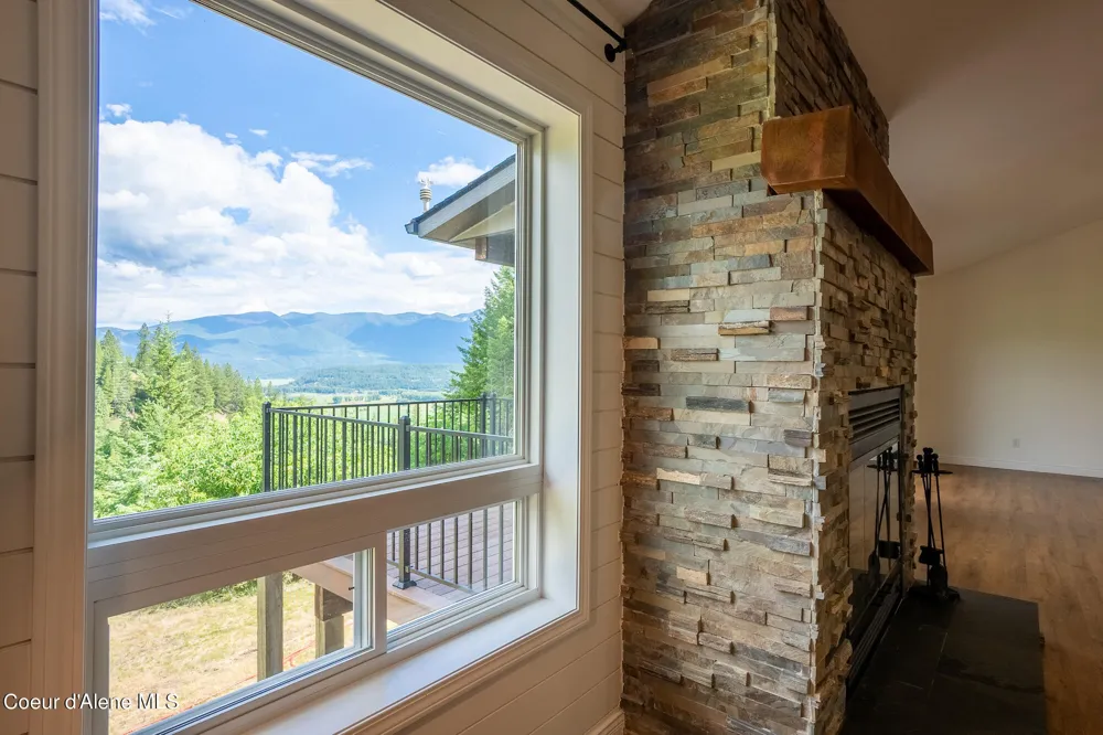 1588 Sunrise Road Bonners Ferry, ID 83805
