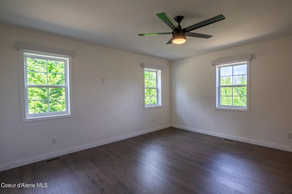1588 Sunrise Road Bonners Ferry, ID 83805