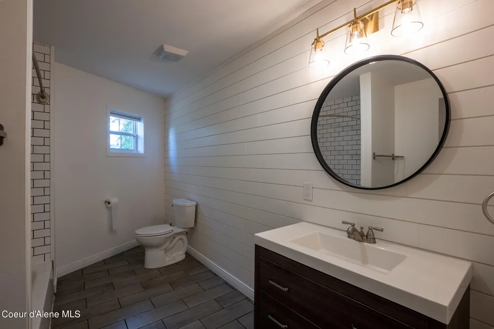 1588 Sunrise Road Bonners Ferry, ID 83805