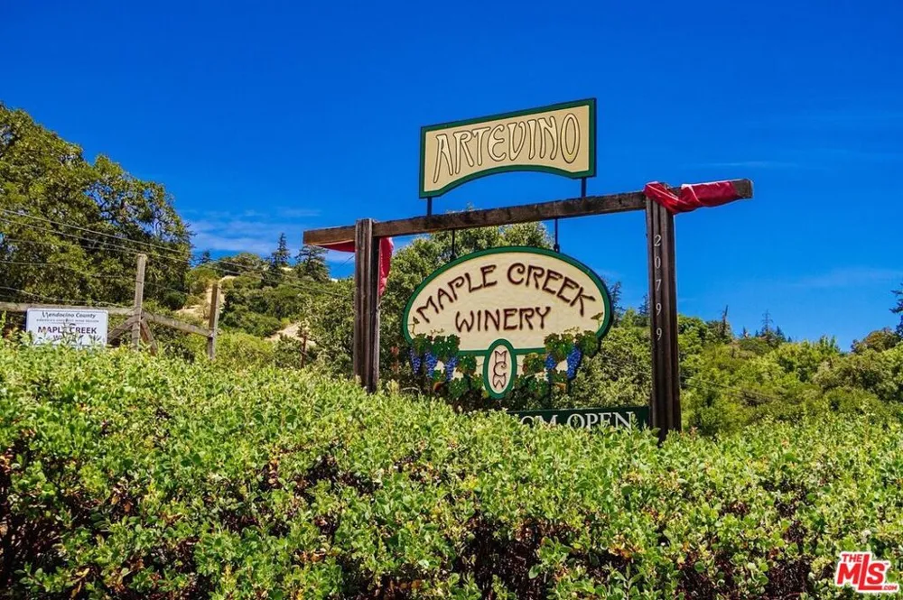20799 Highway 128 Yorkville, CA 95494