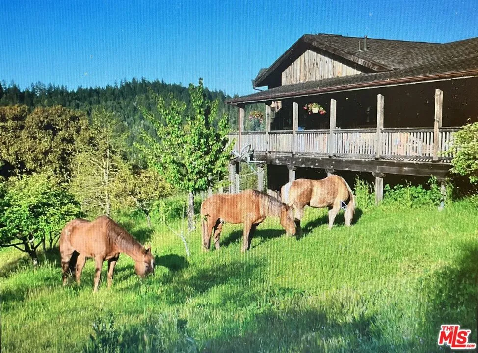 20799 Highway 128 Yorkville, CA 95494