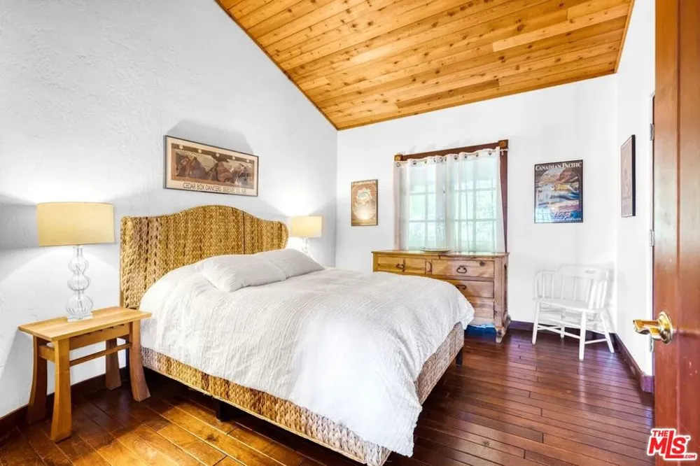 20799 Highway 128 Yorkville, CA 95494