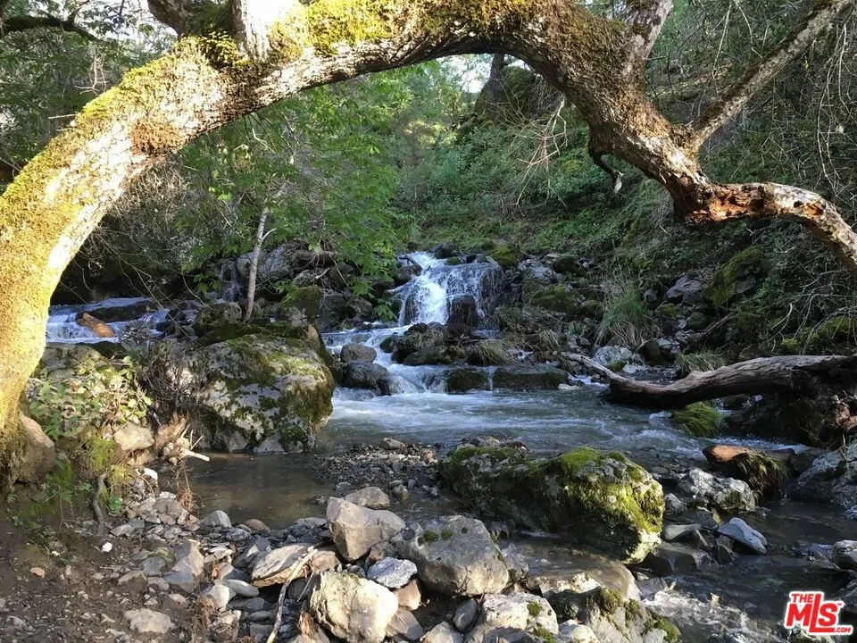 20799 Highway 128 Yorkville, CA 95494
