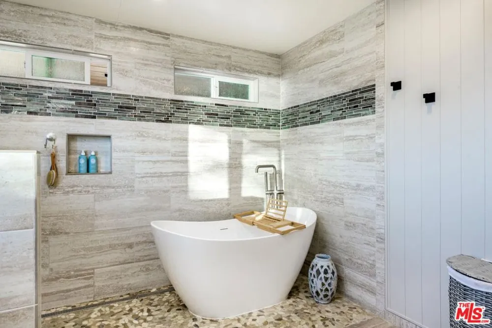 4488 Foothill Road Carpinteria, CA 93013