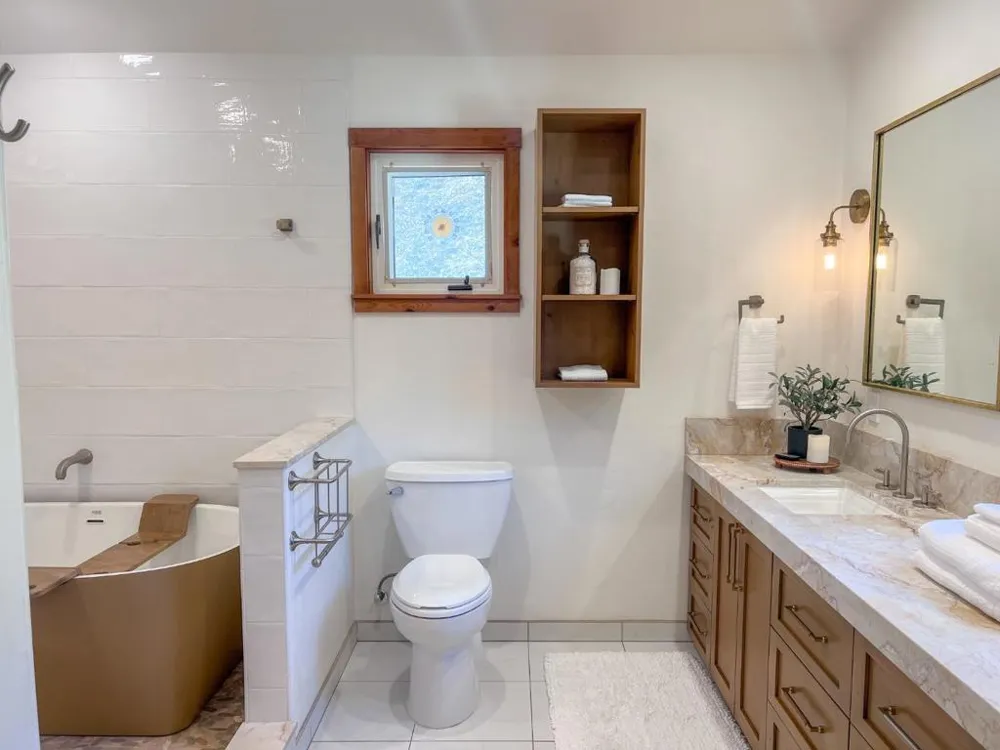 442 Corral De Tierra Road Salinas, CA 93908