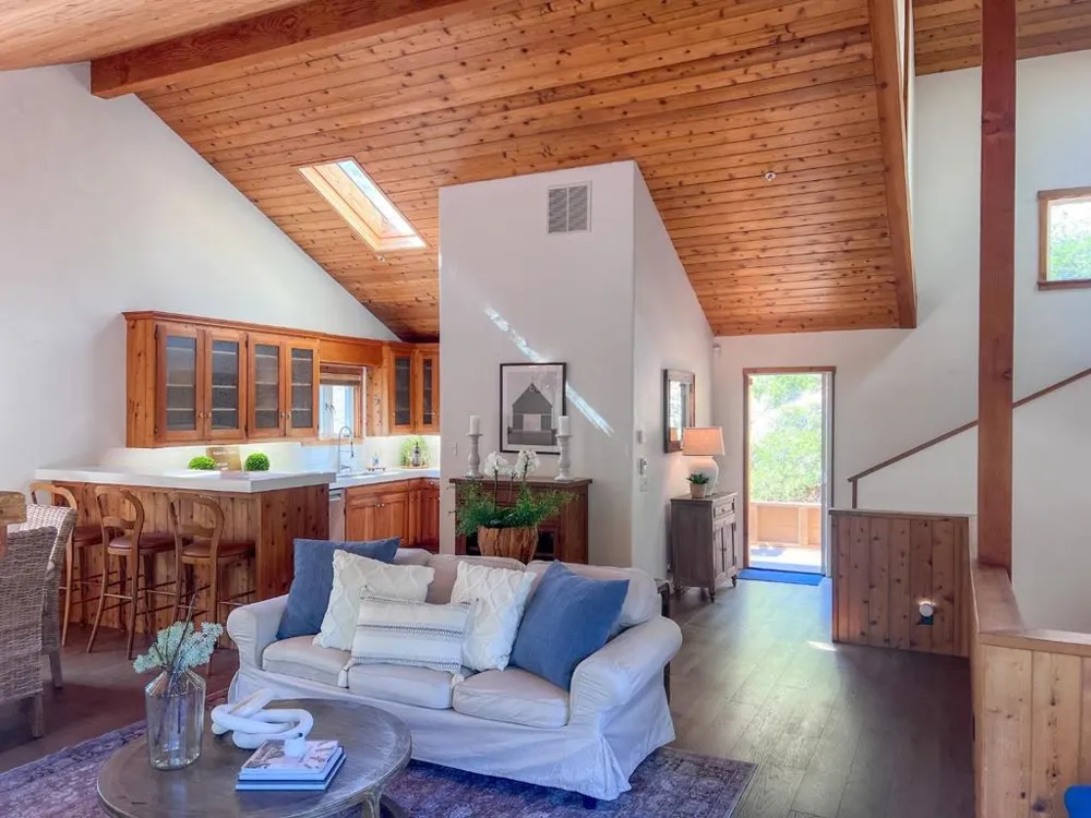 442 Corral De Tierra Road Salinas, CA 93908