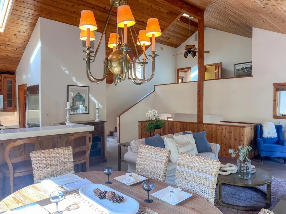 442 Corral De Tierra Road Salinas, CA 93908