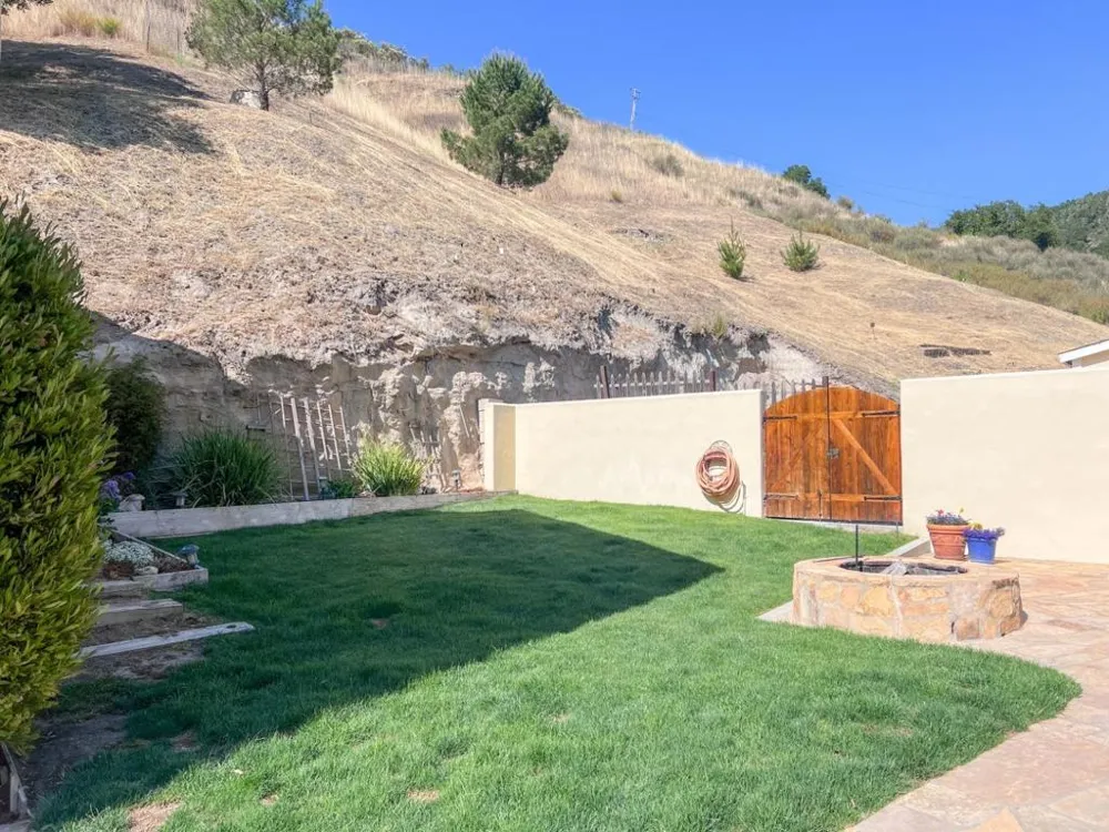 442 Corral De Tierra Road Salinas, CA 93908
