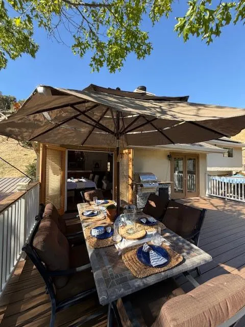 442 Corral De Tierra Road Salinas, CA 93908