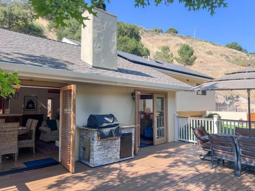 442 Corral De Tierra Road Salinas, CA 93908
