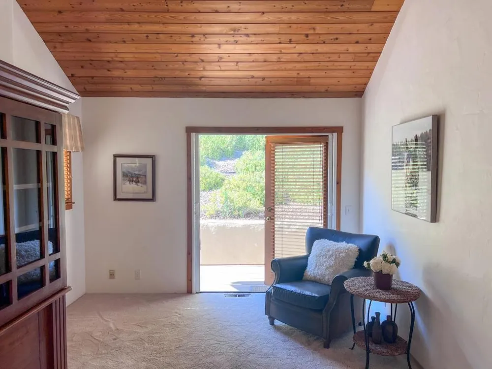 442 Corral De Tierra Road Salinas, CA 93908