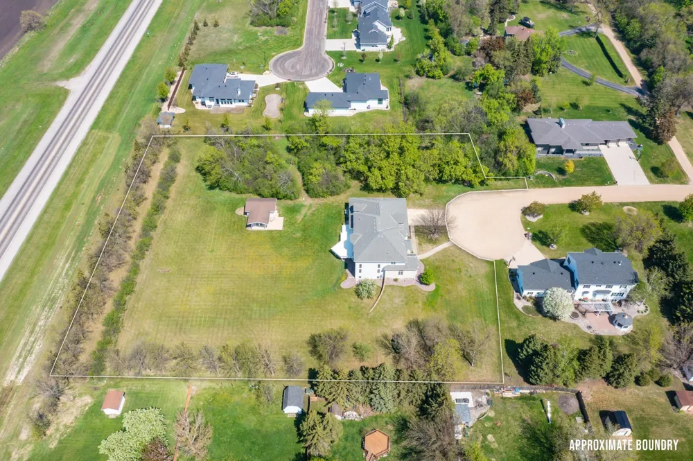 1407 15th Street Wahpeton, ND 58075