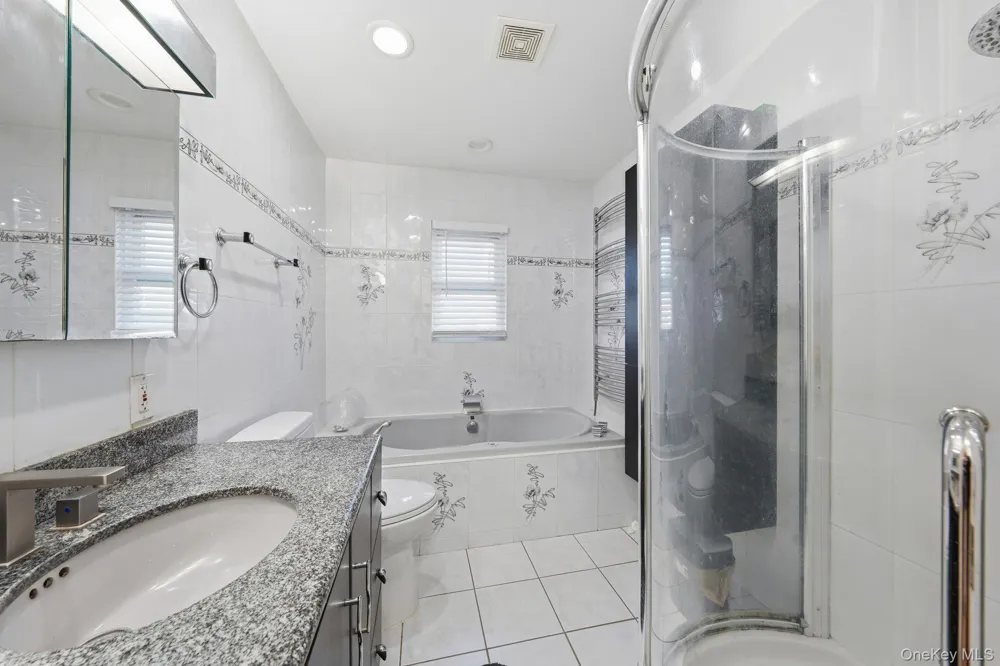 295 union Avenue Lynbrook, NY 11563