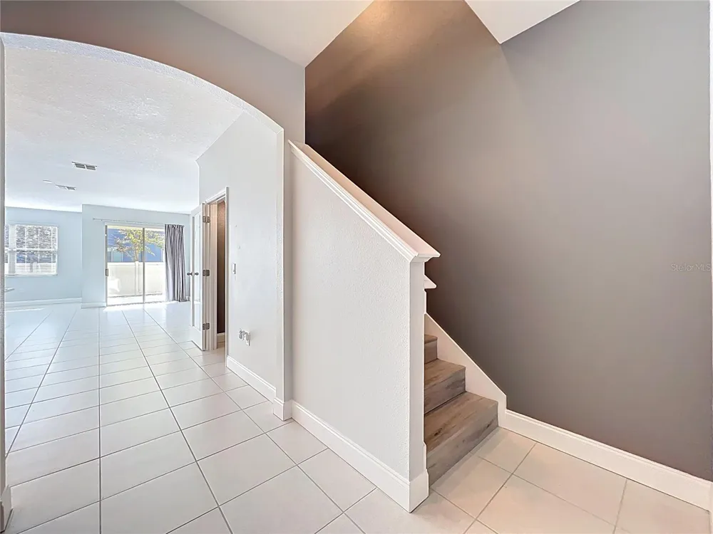 2592 ECON LANDING BOULEVARD Orlando, FL 32825