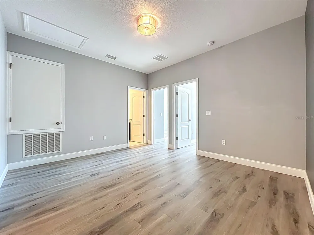 2592 ECON LANDING BOULEVARD Orlando, FL 32825