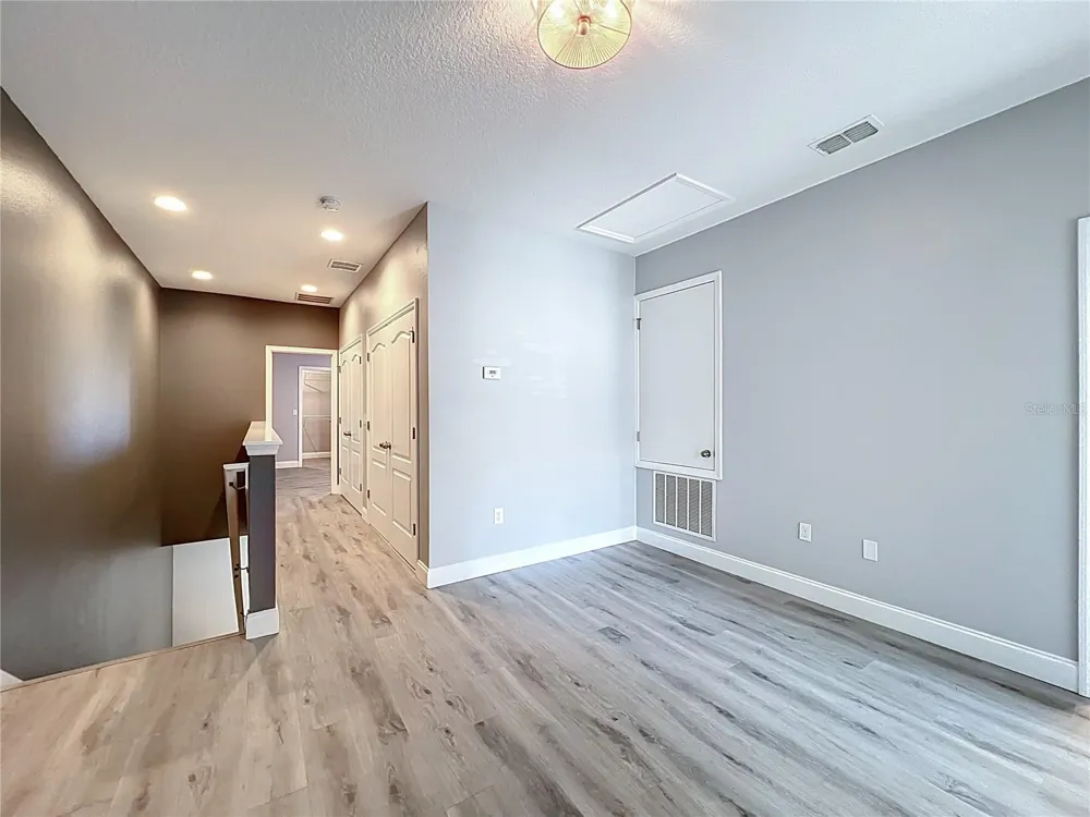 2592 ECON LANDING BOULEVARD Orlando, FL 32825