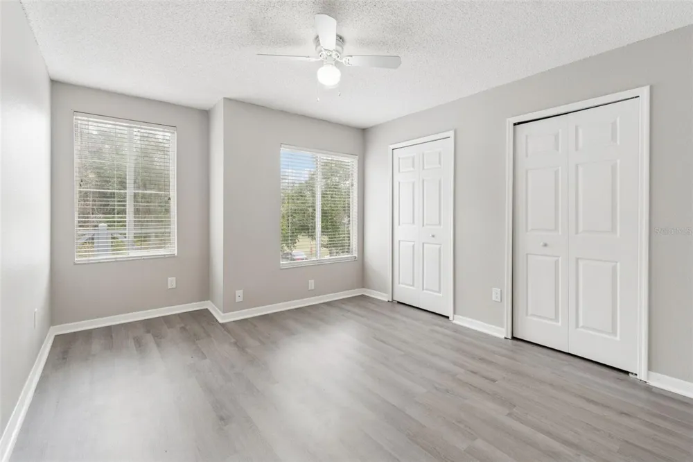 18214 PARADISE POINT DRIVE Tampa, FL 33647