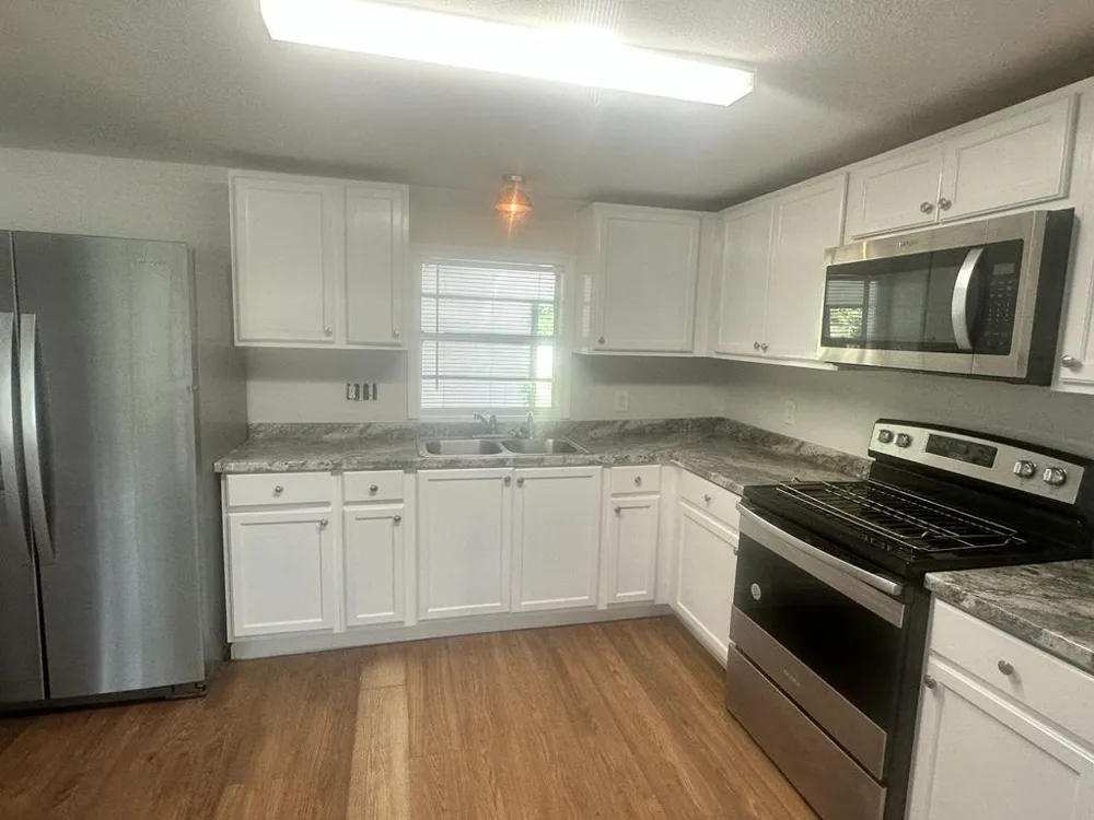 125 Kellum Street Liberty, TX 77575
