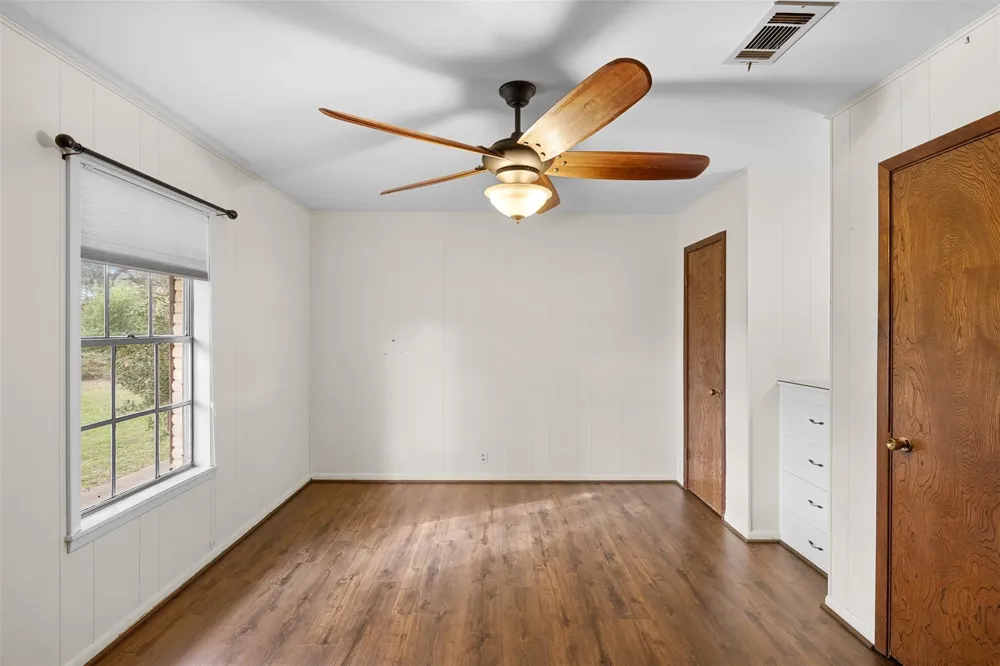 1273 Highway 90a W Sheridan, TX 77475