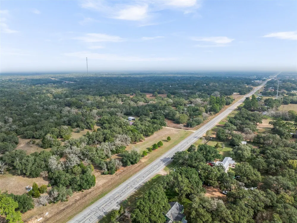 1273 Highway 90a W Sheridan, TX 77475