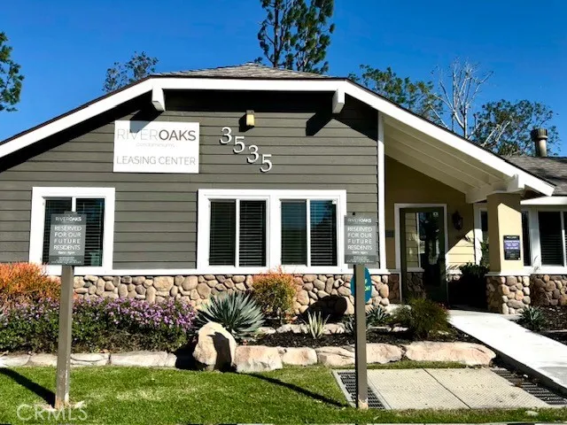 3535 Banbury Drive #88 Riverside, CA 92505