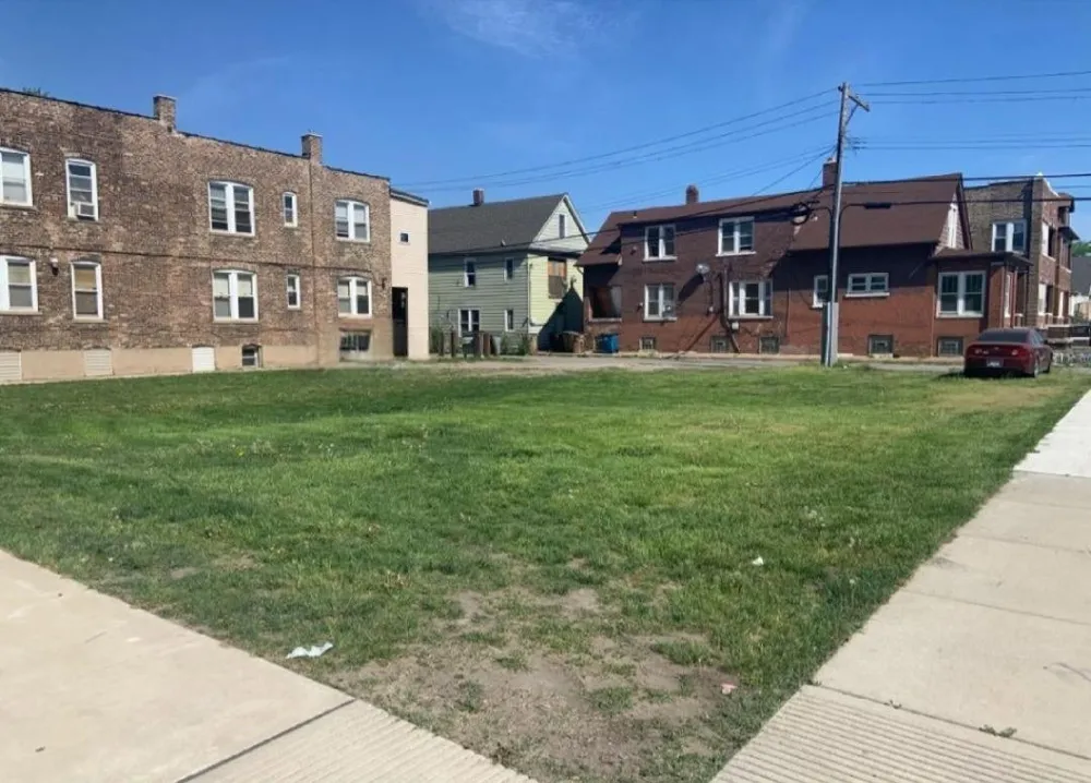 1616-20 Broadway Street East Chicago, IN 46312