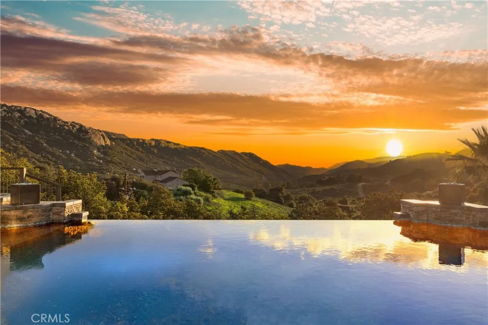 29165 Ridgeline Court