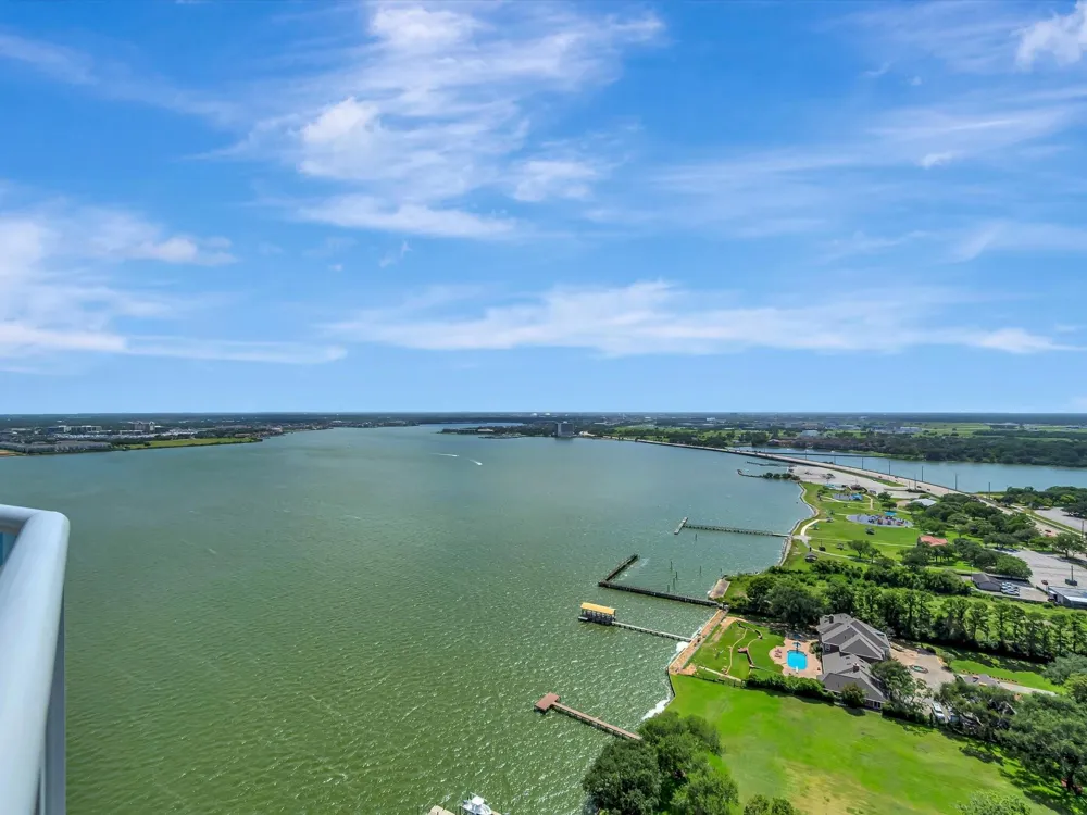 4821 Nasa Parkway #23W Seabrook, TX 77586