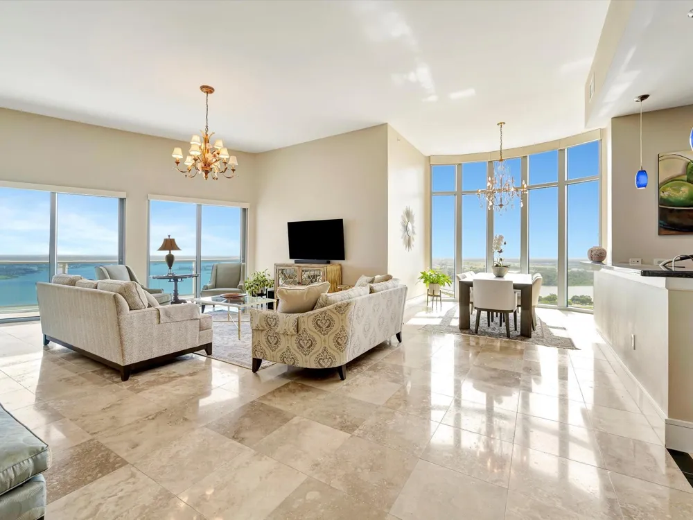 4821 Nasa Parkway #23W Seabrook, TX 77586