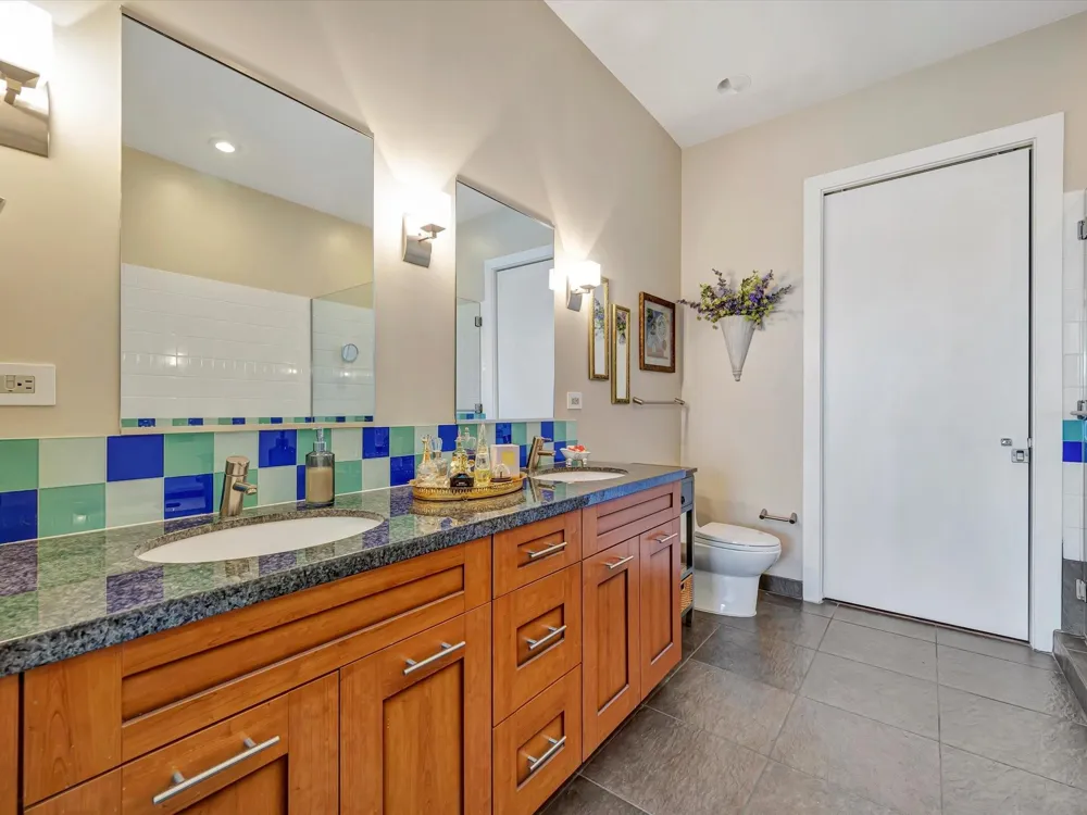 4821 Nasa Parkway #23W Seabrook, TX 77586