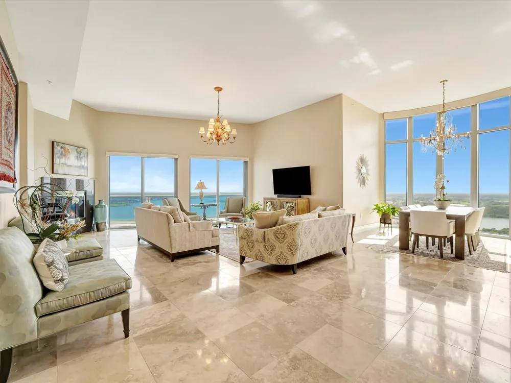 4821 Nasa Parkway #23W Seabrook, TX 77586