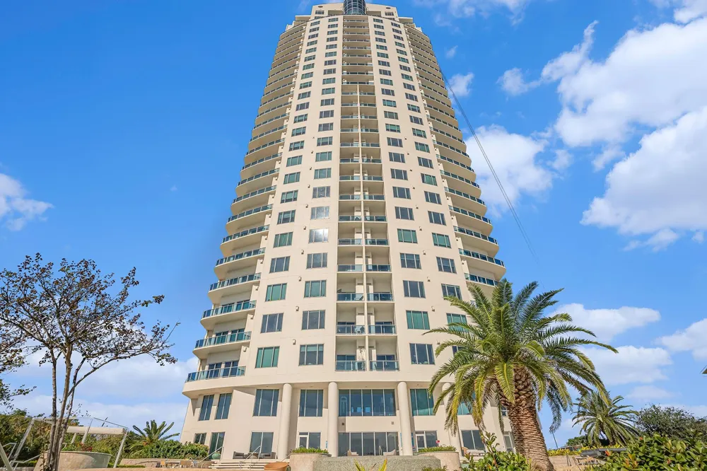 4821 Nasa Parkway #23W Seabrook, TX 77586