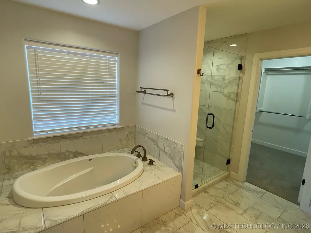 1120 E St Andrews Circle Cushing, OK 74023